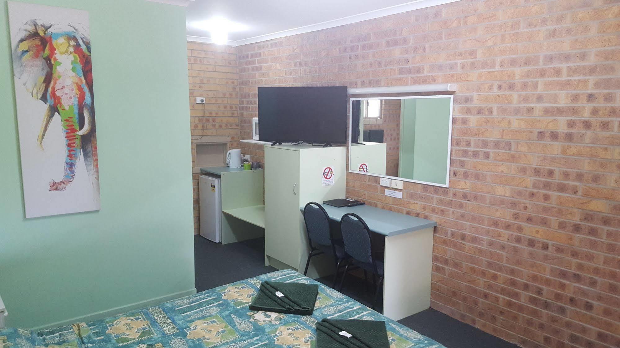 Tiaro Motor Inn Exterior foto